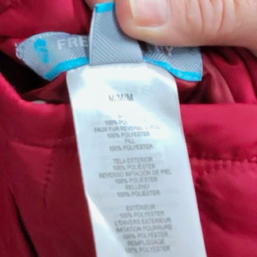 Free Country Women's Red Quilted Vest - Picture 6 of 9